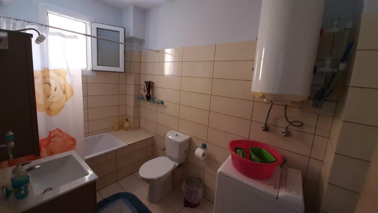 Apartemen 45 m² dengan 1 kamar tidur dan 1 kamar mandi pribadi di Kavala Bagian luar foto