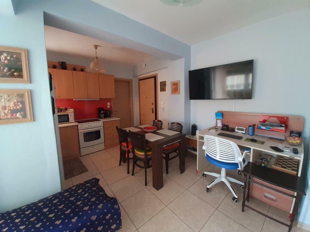 Apartemen 45 m² dengan 1 kamar tidur dan 1 kamar mandi pribadi di Kavala Bagian luar foto